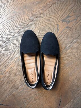 Black Women's Me Too Slip-On Flats